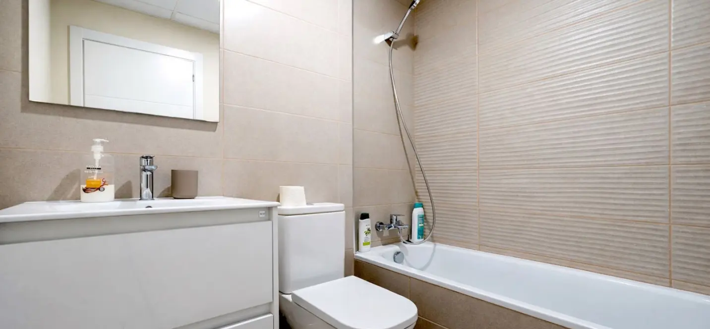 Sale of ground floor apartment in Estepona 4