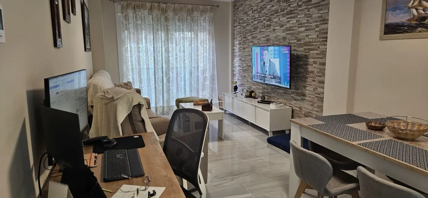 Venta de apartamento en planta media en Fuengirola 0