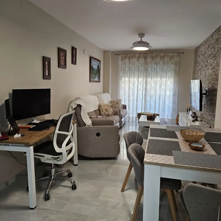 Venta de apartamento en planta media en Fuengirola