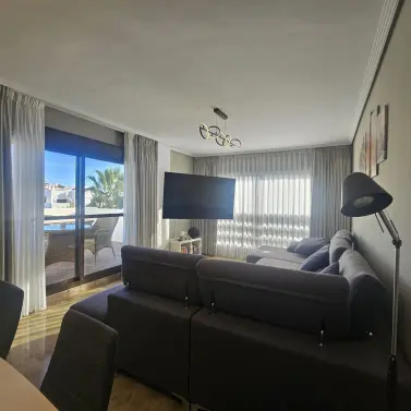 Venta de ático en Selwo