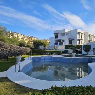 Venta de ático en Selwo