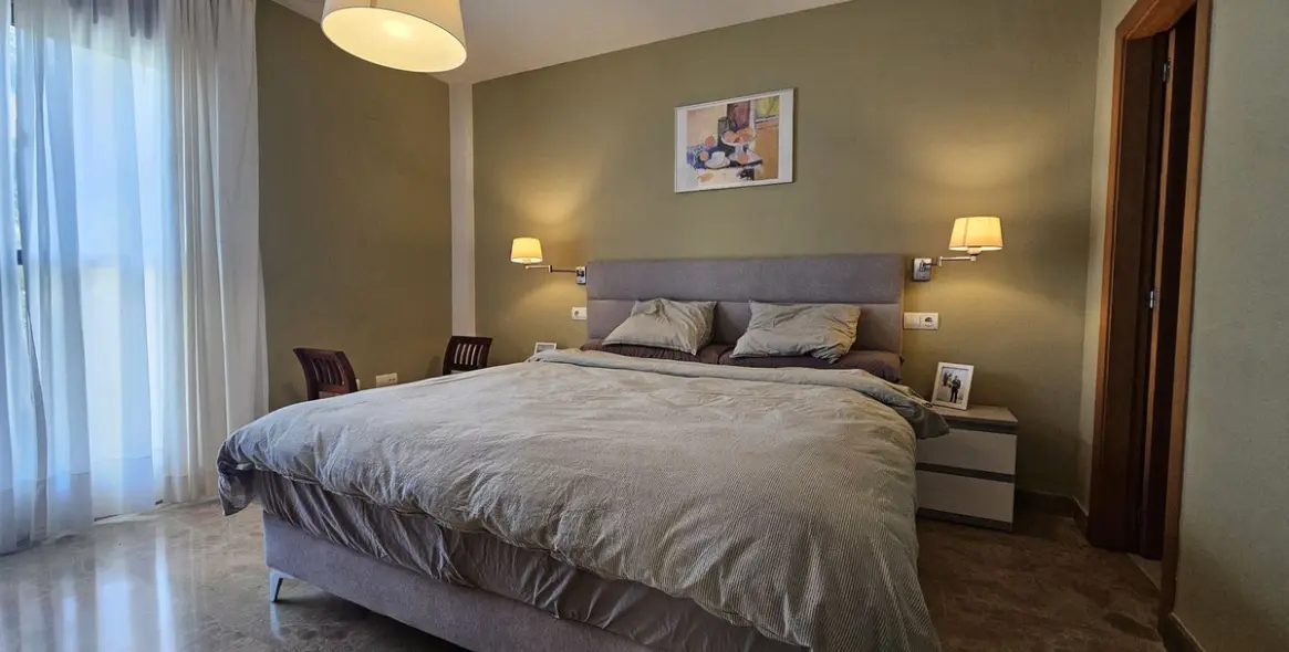 Sale of penthouse in Selwo 21