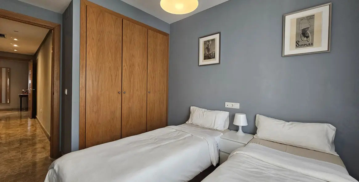 Sale of penthouse in Selwo 23