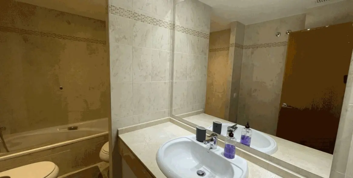 Sale of penthouse in Selwo 32