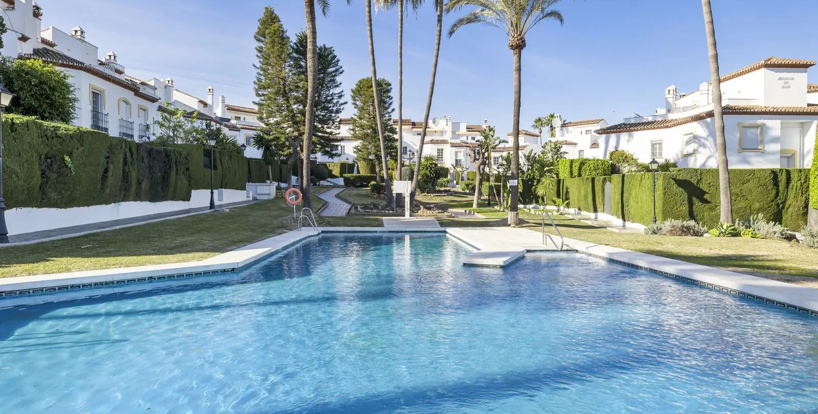 Venta de adosado en Bel Air 36