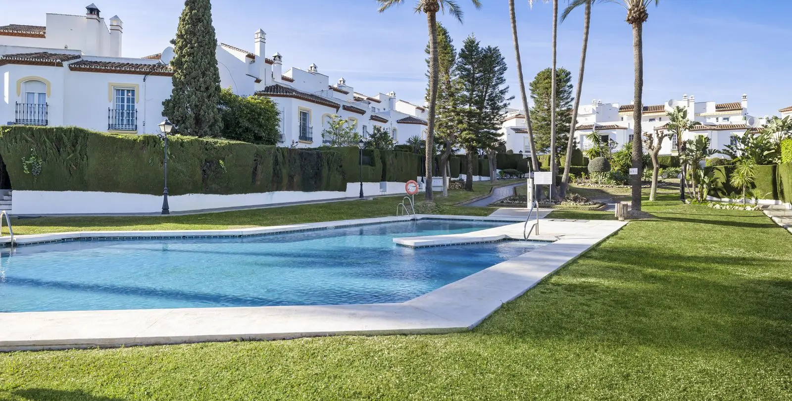 Venta de adosado en Bel Air 37