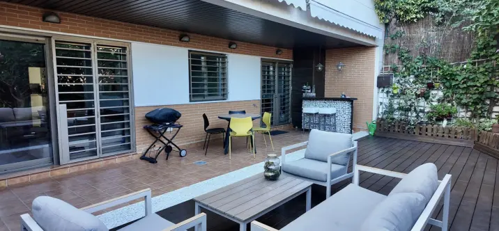 Продажа апартаментов на первом этаже в El Pinillo 1