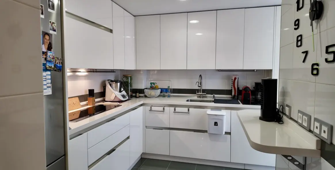 Продажа апартаментов на первом этаже в El Pinillo 11