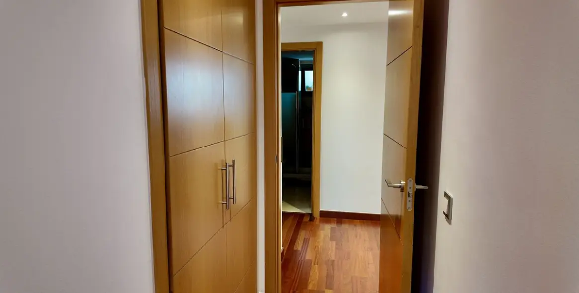 Продажа апартаментов на первом этаже в El Pinillo 30