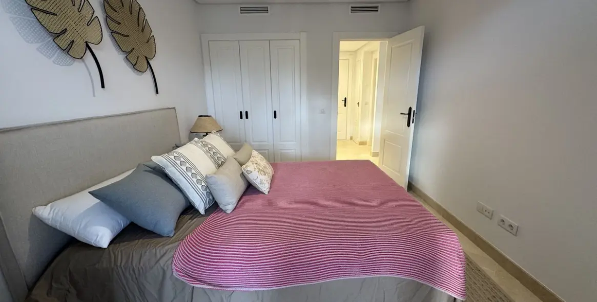 Sale of ground floor apartment in Aloha 16