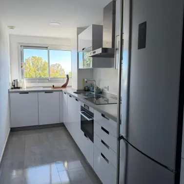 Продажа апартаментов на среднем этаже в Estepona