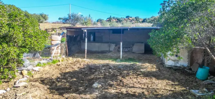 Sale of detached villa in Alora 4