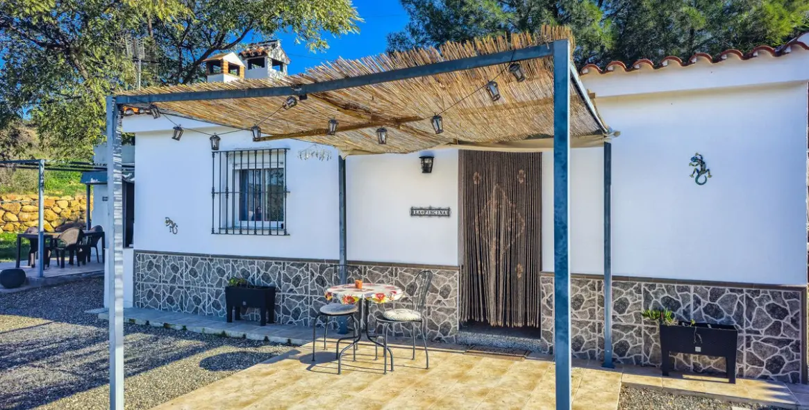 Sale of detached villa in Alora 7