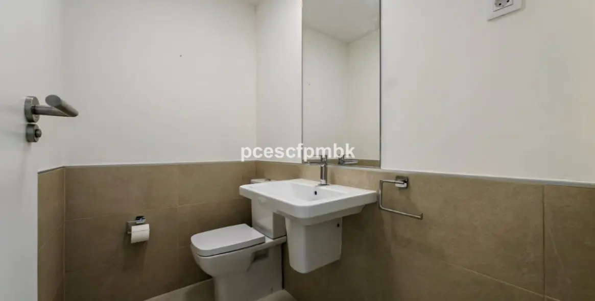 Продажа двухуровневого пентхауса в Estepona 5