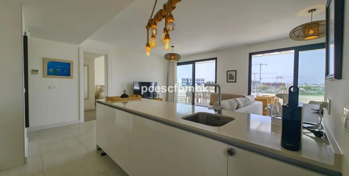 Продажа двухуровневого пентхауса в Estepona 7