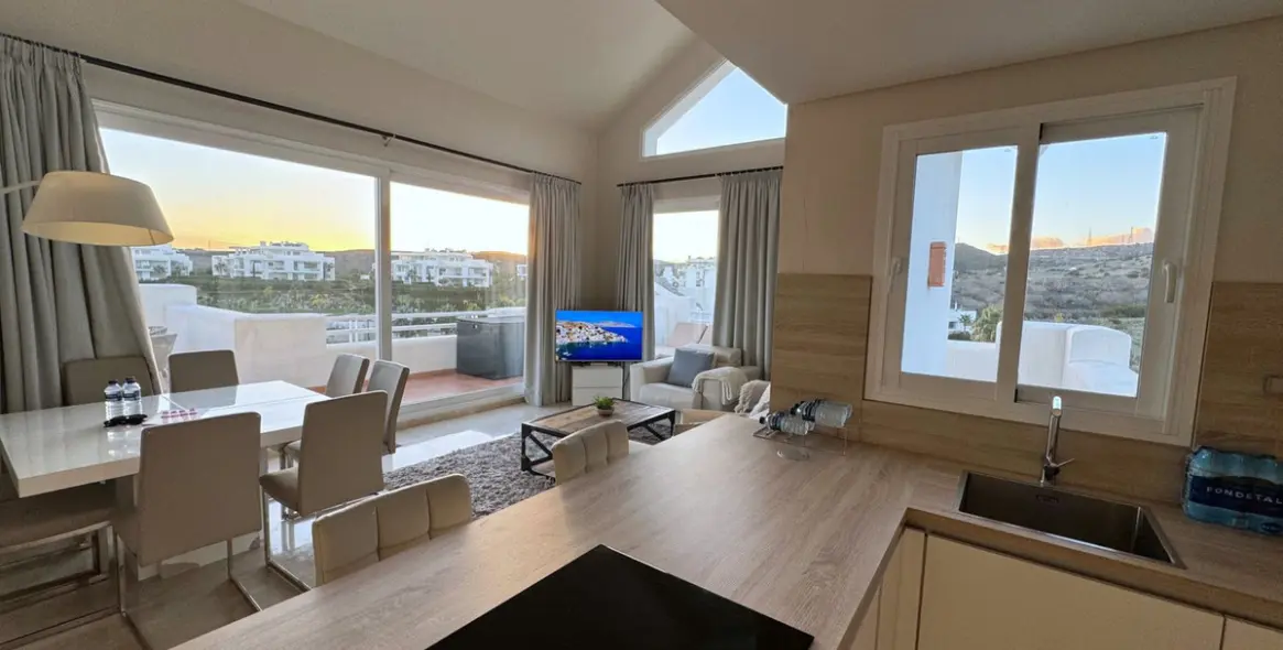 Продажа пентхауса в Estepona 4