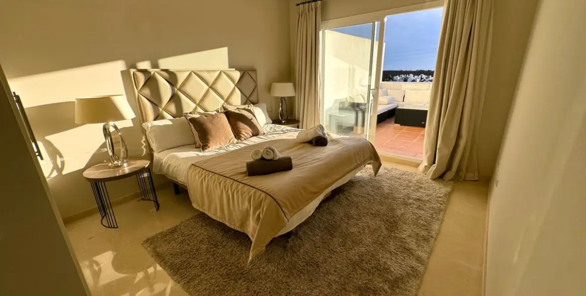 Продажа пентхауса в Estepona 17