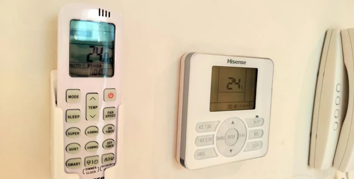 Sale of penthouse in Estepona 15