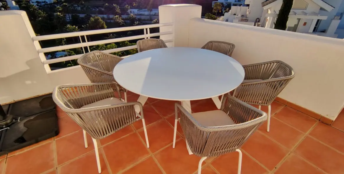 Продажа пентхауса в Estepona 24