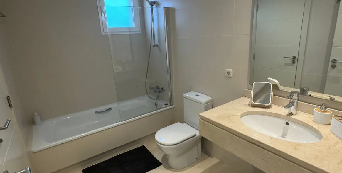 Продажа пентхауса в Estepona 26