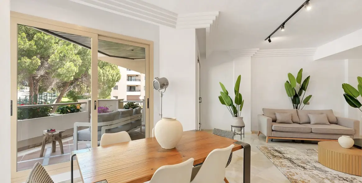 Продажа апартаментов на среднем этаже в Nueva Andalucía 4