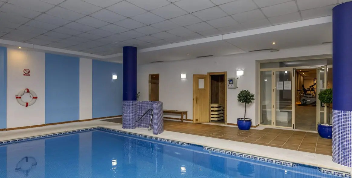 Продажа апартаментов на среднем этаже в Nueva Andalucía 16