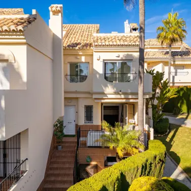 Sale of semi-detached house in Costabella