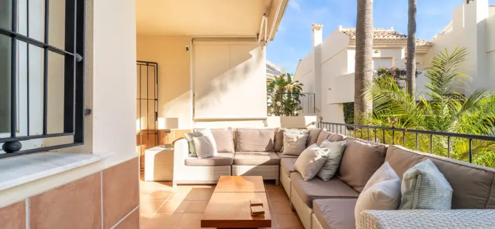 Sale of semi-detached house in Costabella 3