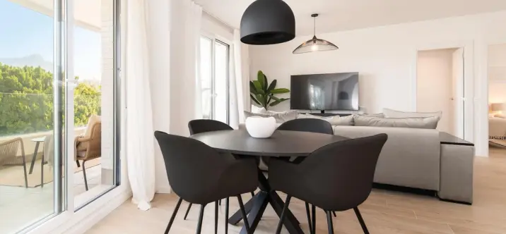 Sale of middle floor apartment in La Campana 4