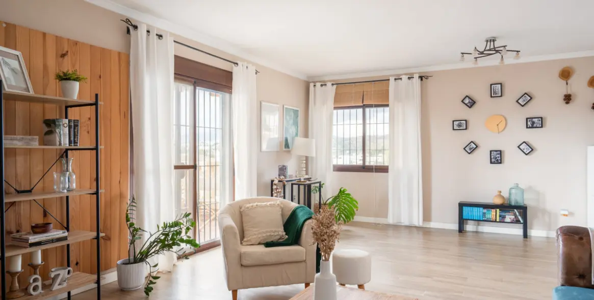 Sale of detached villa in Sierrezuela 4