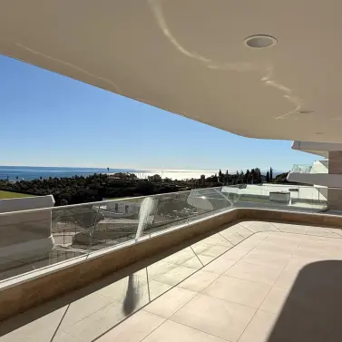 Venta de apartamento en planta baja en New Golden Mile