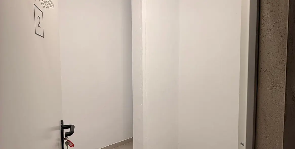 Sale of ground floor apartment in New Golden Mile 25