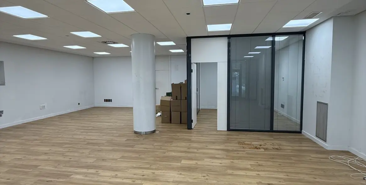 Long-term rent of office in Marbella 11