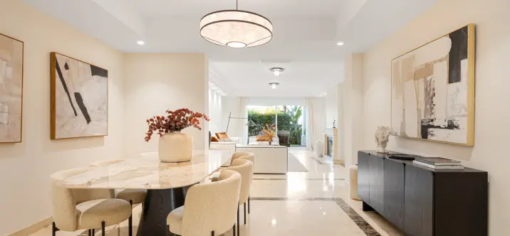 Sale of ground floor apartment in Sierra Blanca 2