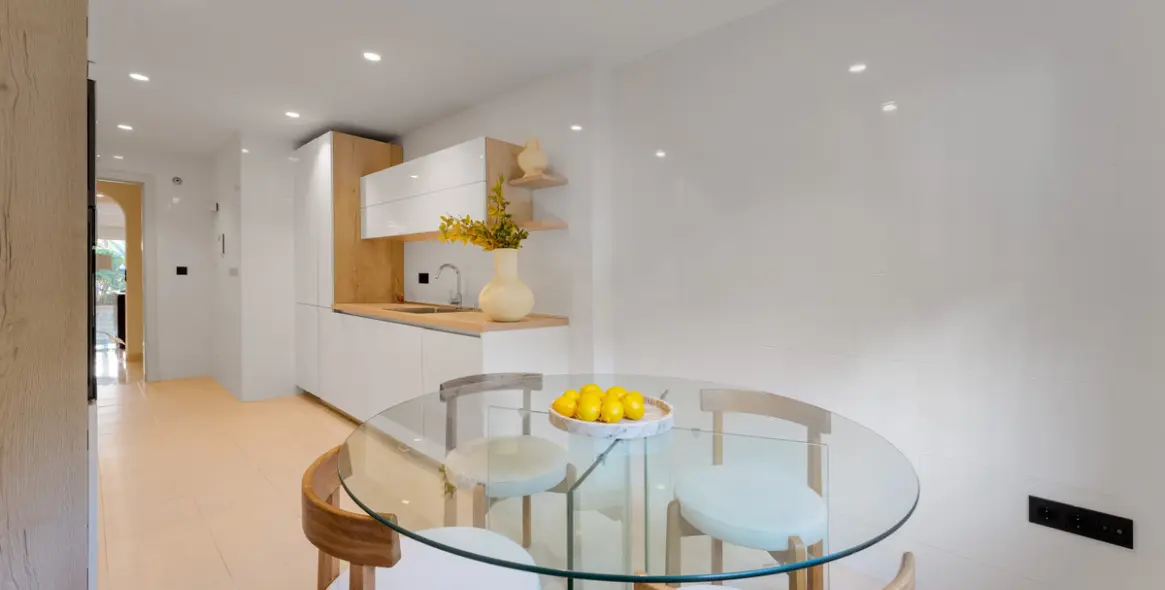 Sale of ground floor apartment in Sierra Blanca 10