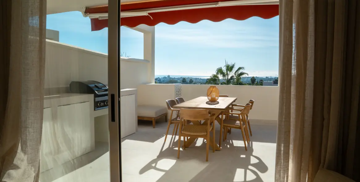 Продажа апартаментов на среднем этаже в Nueva Andalucía 23