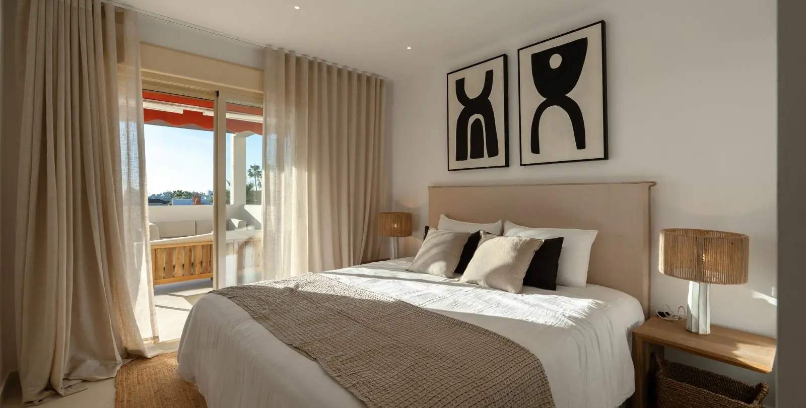 Venta de apartamento en planta media en Nueva Andalucía 4