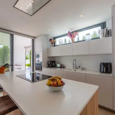 Sale of detached villa in La Duquesa