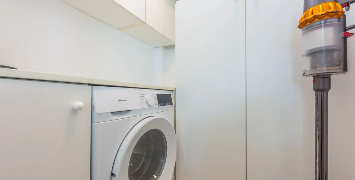 Sale of detached villa in La Duquesa 35