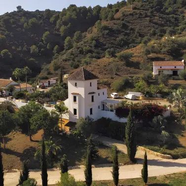 Venta de hotel en Tolox