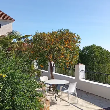 Venta de hotel en Tolox