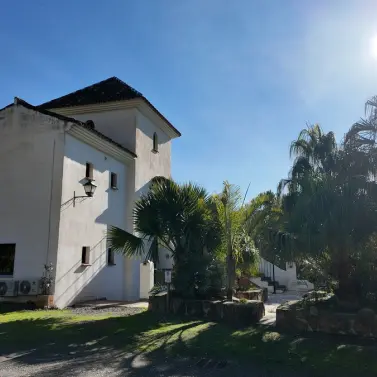 Venta de hotel en Tolox