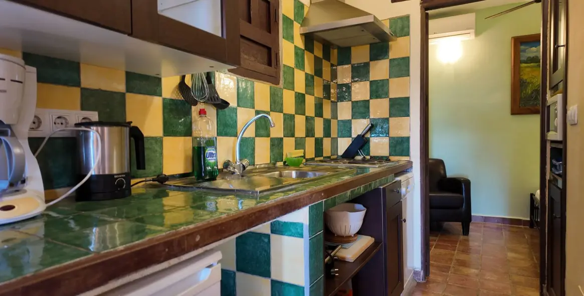 Venta de hotel en Tolox 26