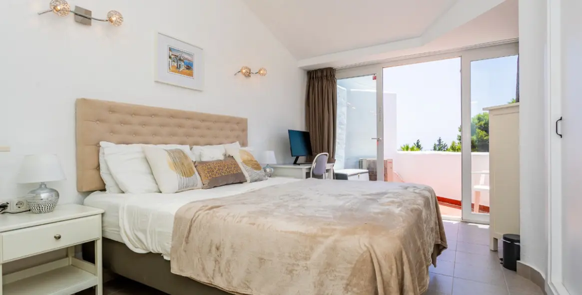 Долгосрочная аренда пентхауса в Calahonda 4