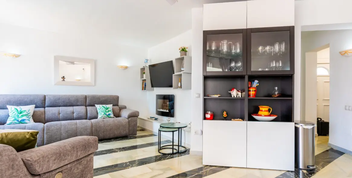 Долгосрочная аренда пентхауса в Calahonda 10