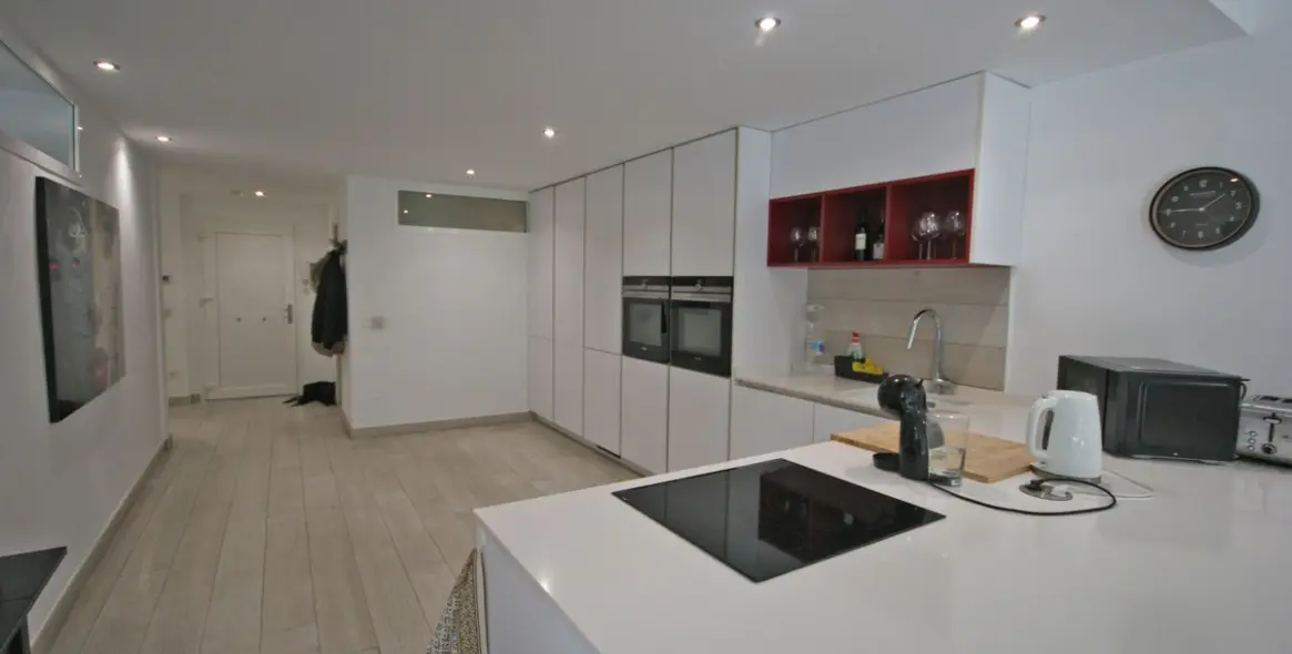 Long-term rent of ground floor apartment in Puerto Banús 4