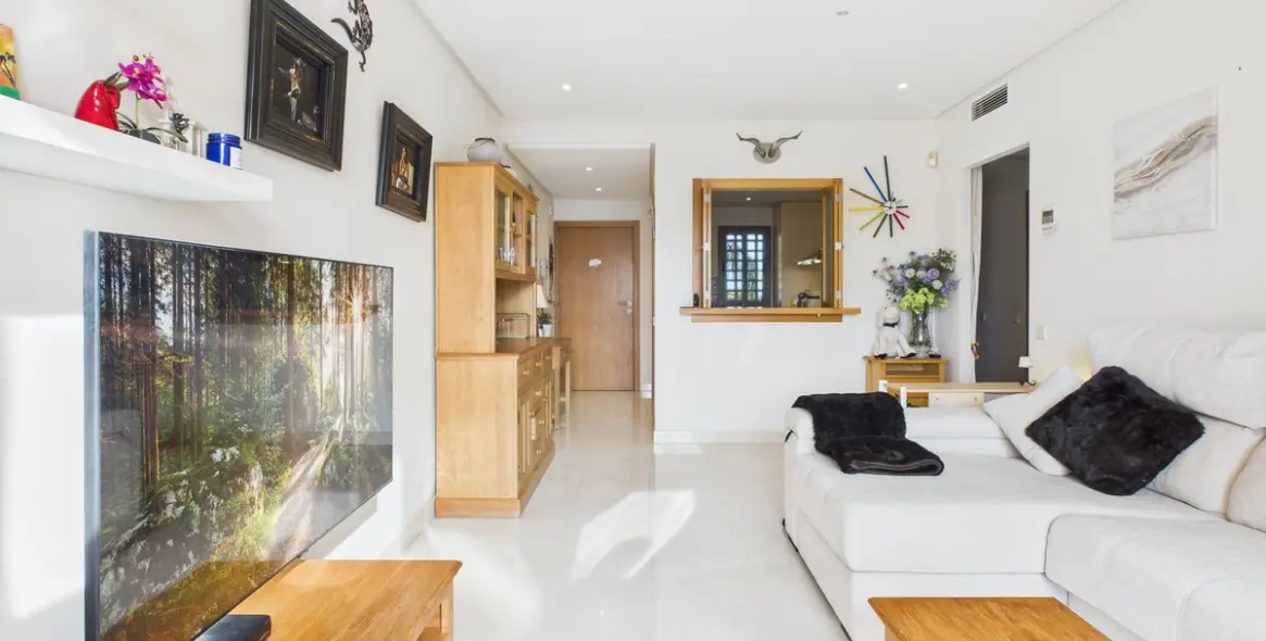 Sale of penthouse in Estepona 7