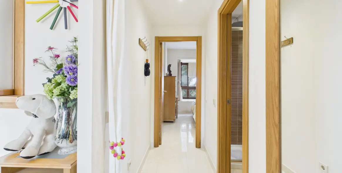 Sale of penthouse in Estepona 14