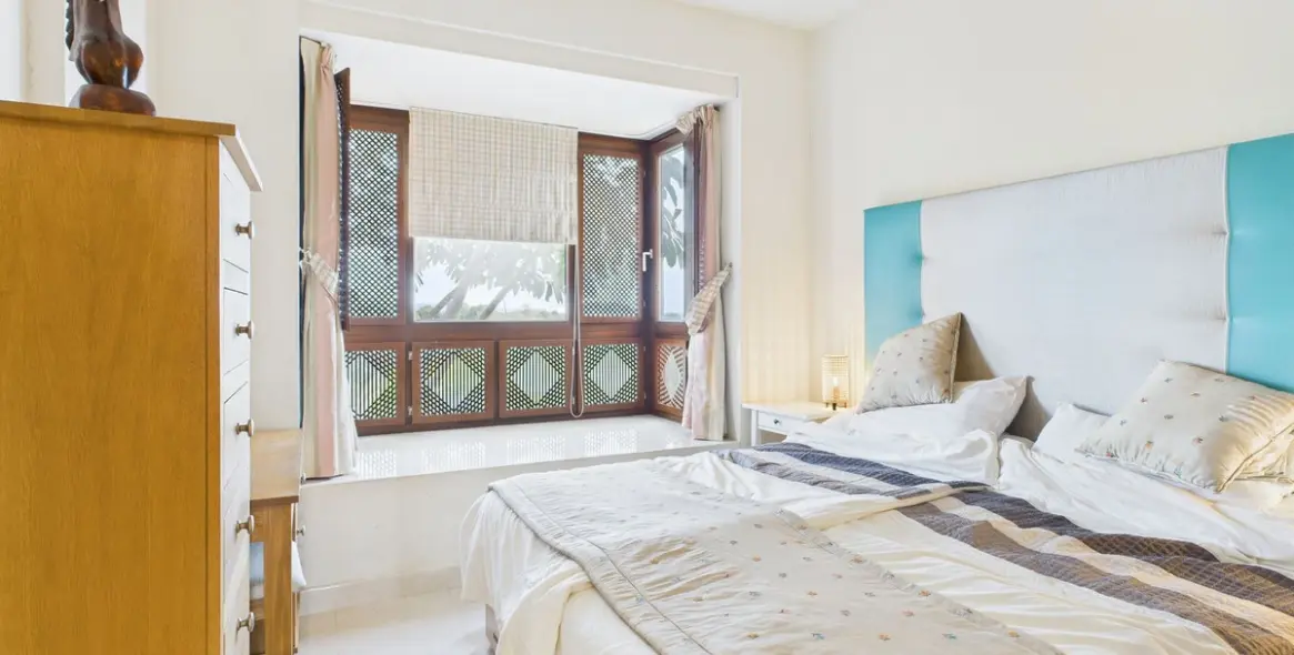 Sale of penthouse in Estepona 15