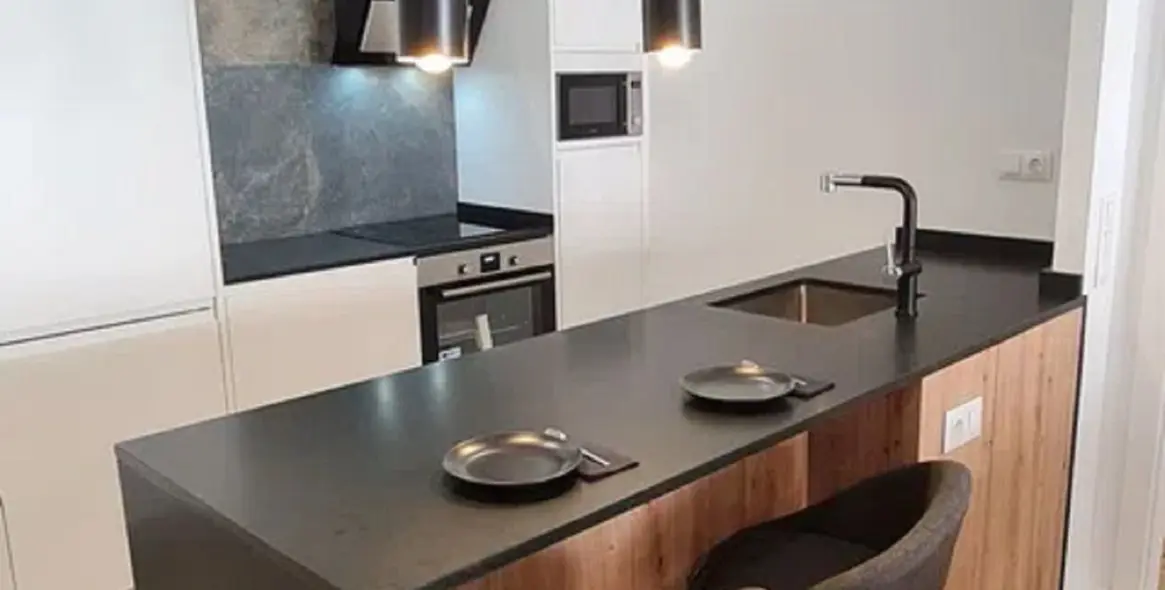 Sale of middle floor apartment in Los Boliches 11